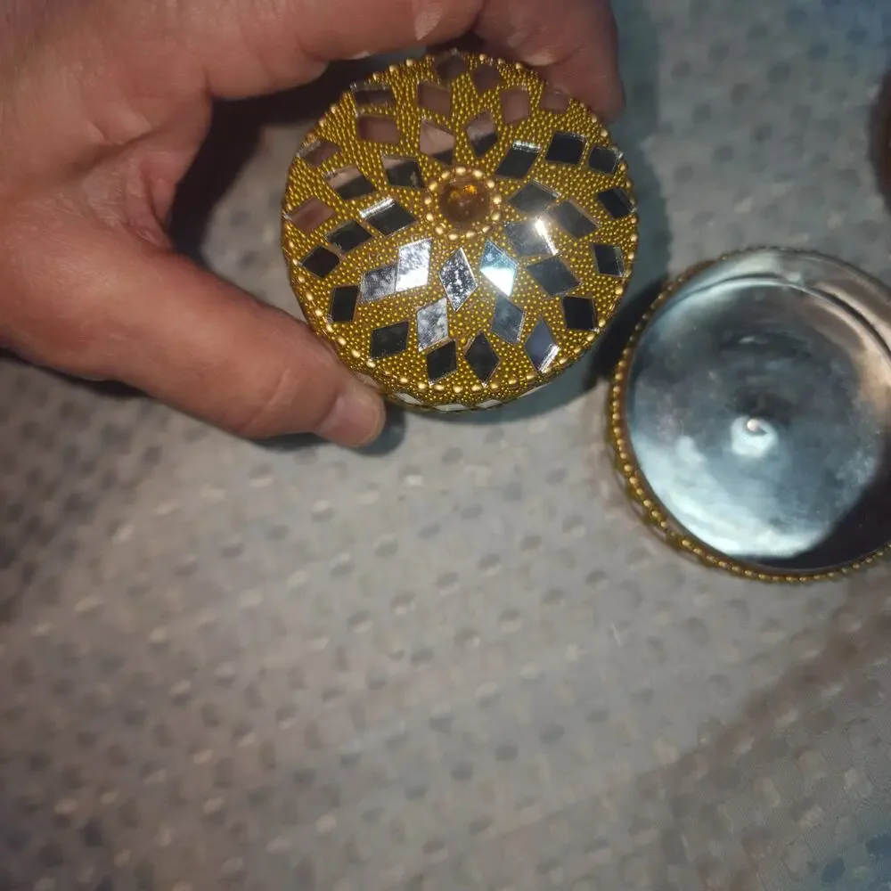 GOLD STACKABLE TRINKET BOXES